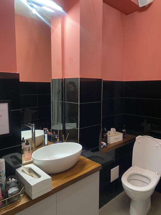 Оренда кабінету в салоні краси Комфорт Таун