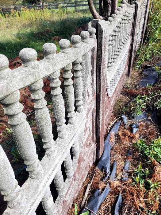 Oddam za darmo ogrodzenie betonowe