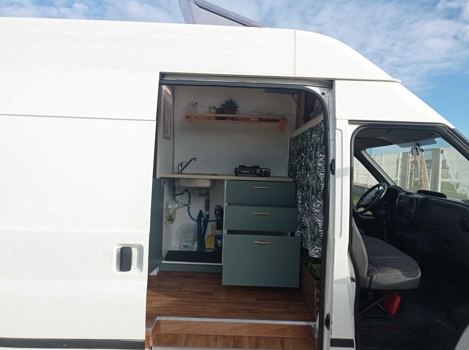 Camper van de 2001