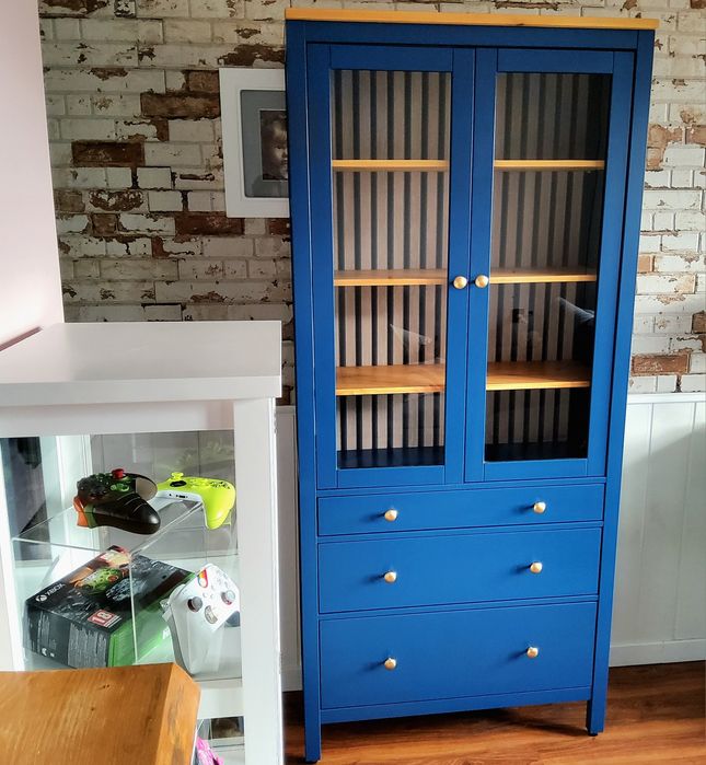 Kredens drewniany witryna ikea hemnes leksvik regal szafa komoda