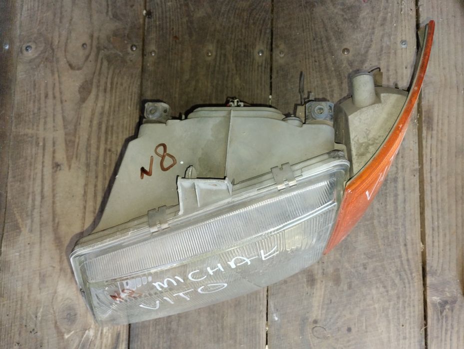 Ліва фара передня Мерседес Віто 638 Valeo б/у з Німеччини