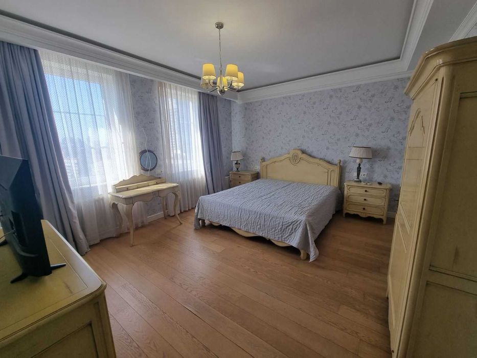 БЕЗ КОМІСІЇ здам 4 кім кв. вул. Гетьмана Скоропадського(Толстого) 39