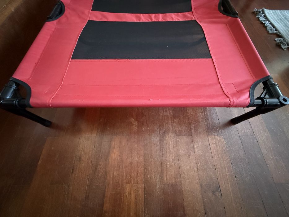 Cama Elevada Cão +25kg NOVA