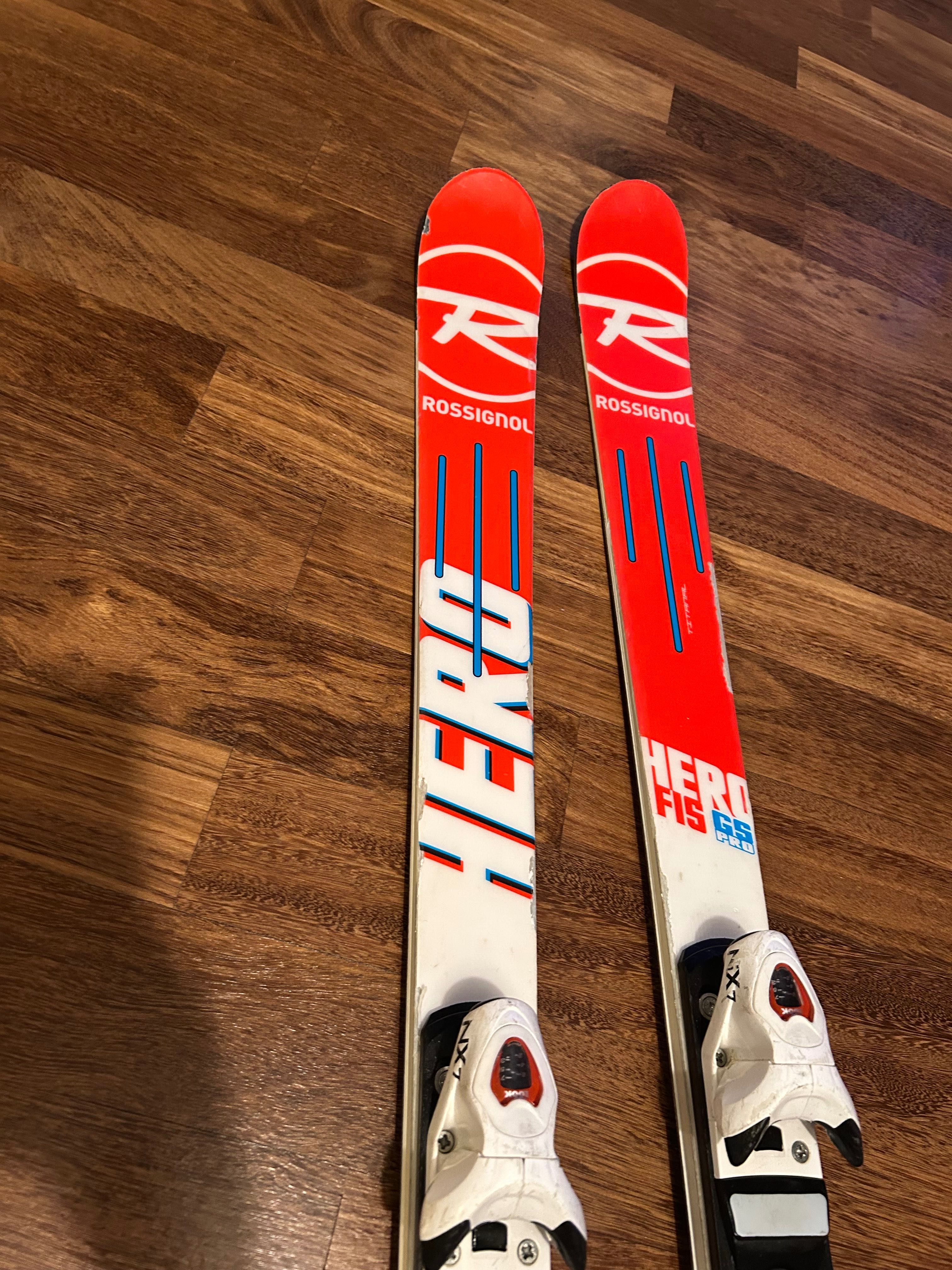 Narty Rossignol Hero FIS gs pro (151 cm)