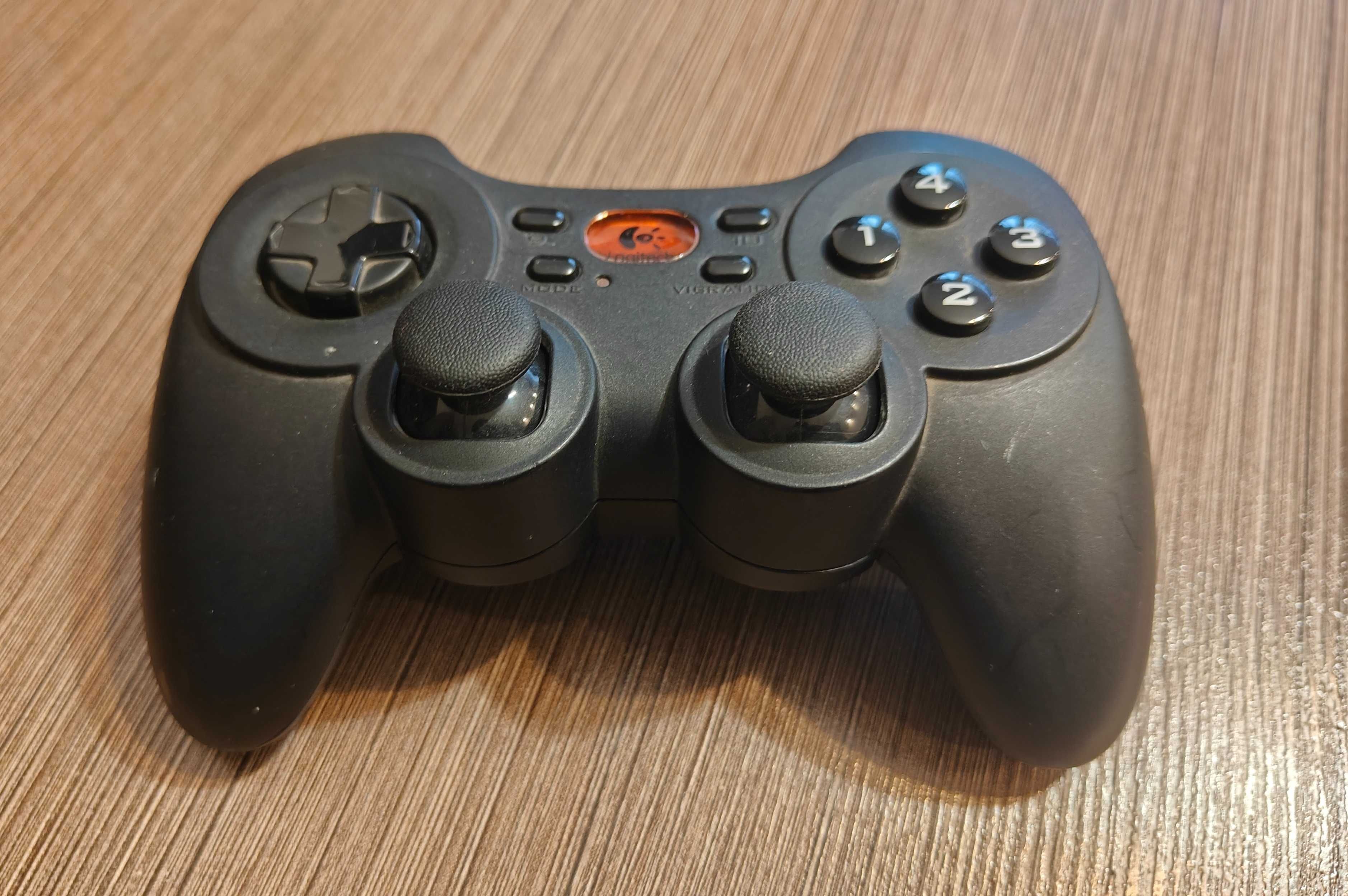 Pad Logitech Cordless RumblePad 2 do PC konsoli do gier