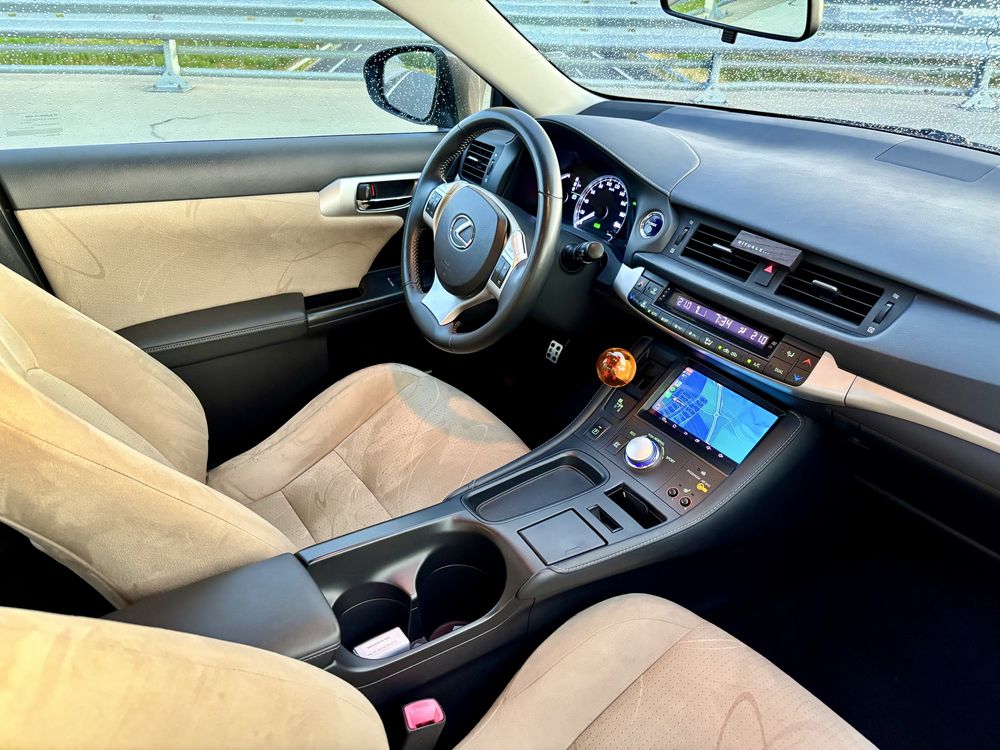 Lexus CT200h hybryda salon PL niski przebieg bardzo zadbany