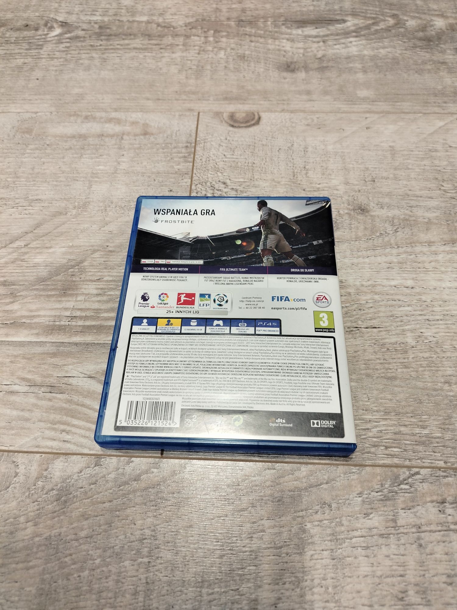 Gra FIFA 18 na ps4