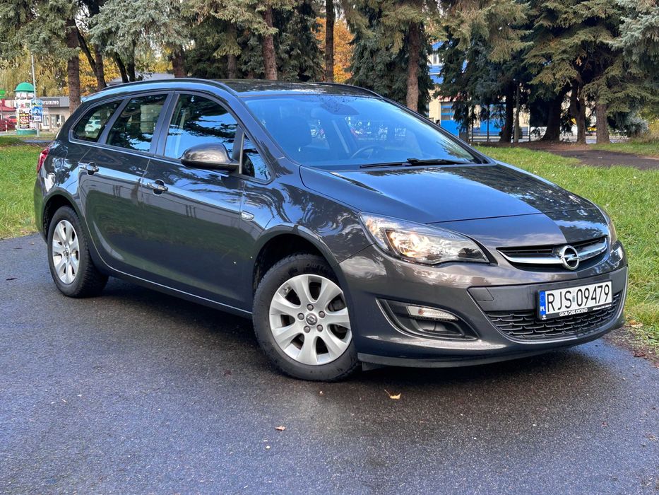 Opel Astra J*Nawigacja*Grzane Fotele i Kierownica*Czujniki Parkowania*