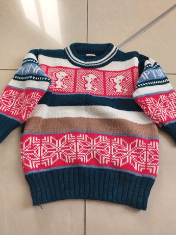 Świateczny sweterek dzieciecy