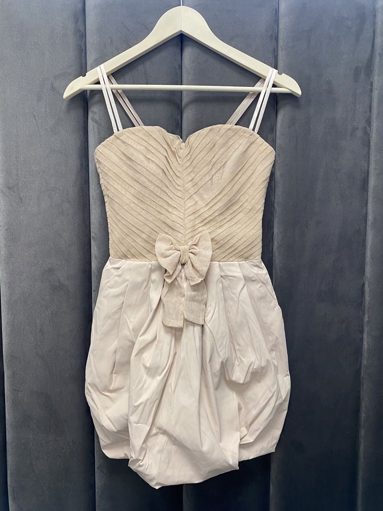 Sukienka Beżowa Elisabetta Franchi XS