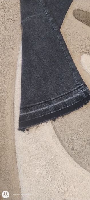 Джинси,Flare флейерд