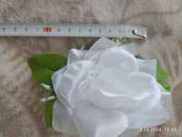 Róża biała sztuczna 12 sztuk