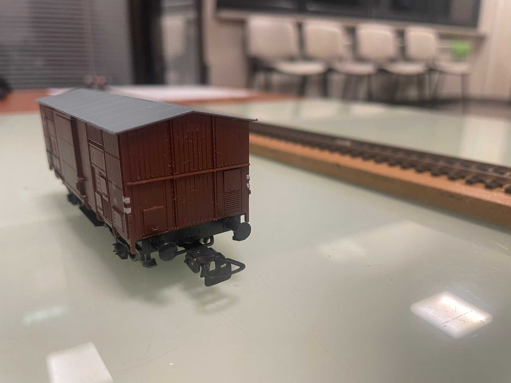 Piko H0 wagon 1;87 kolejka kolekcjonerski brązowy 141