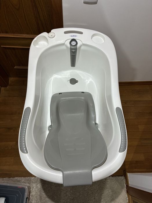 Banheira Olmitos para bebé com suporte, termómetro e redutor