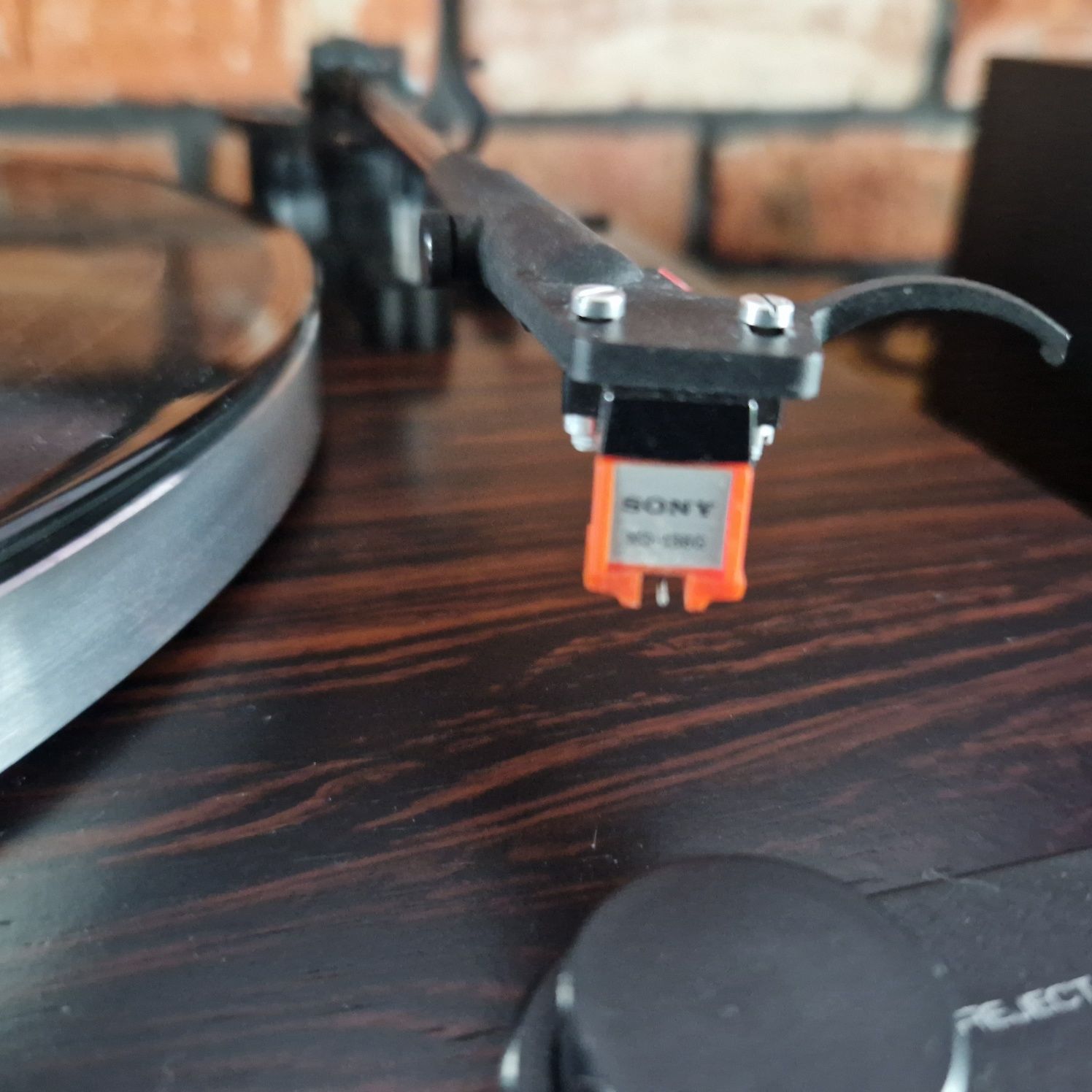 Gramofon Micro seiki MB-14