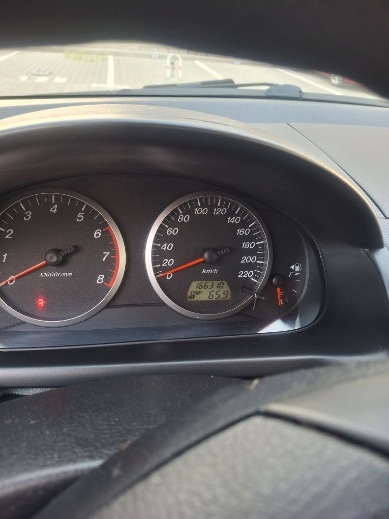 Mazda 2, 2005 rok