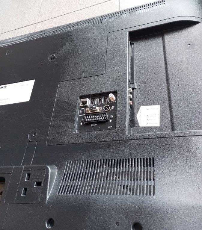 Zbity telewizor 43 cale na części telefunken D43F287M3CW z 2016 roku
