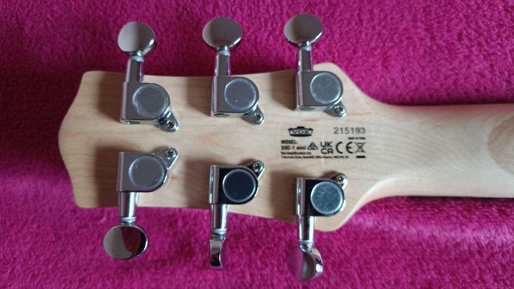 Travel Електрогітара - VOX SDC-1 MINI (73 см) Made in Japan