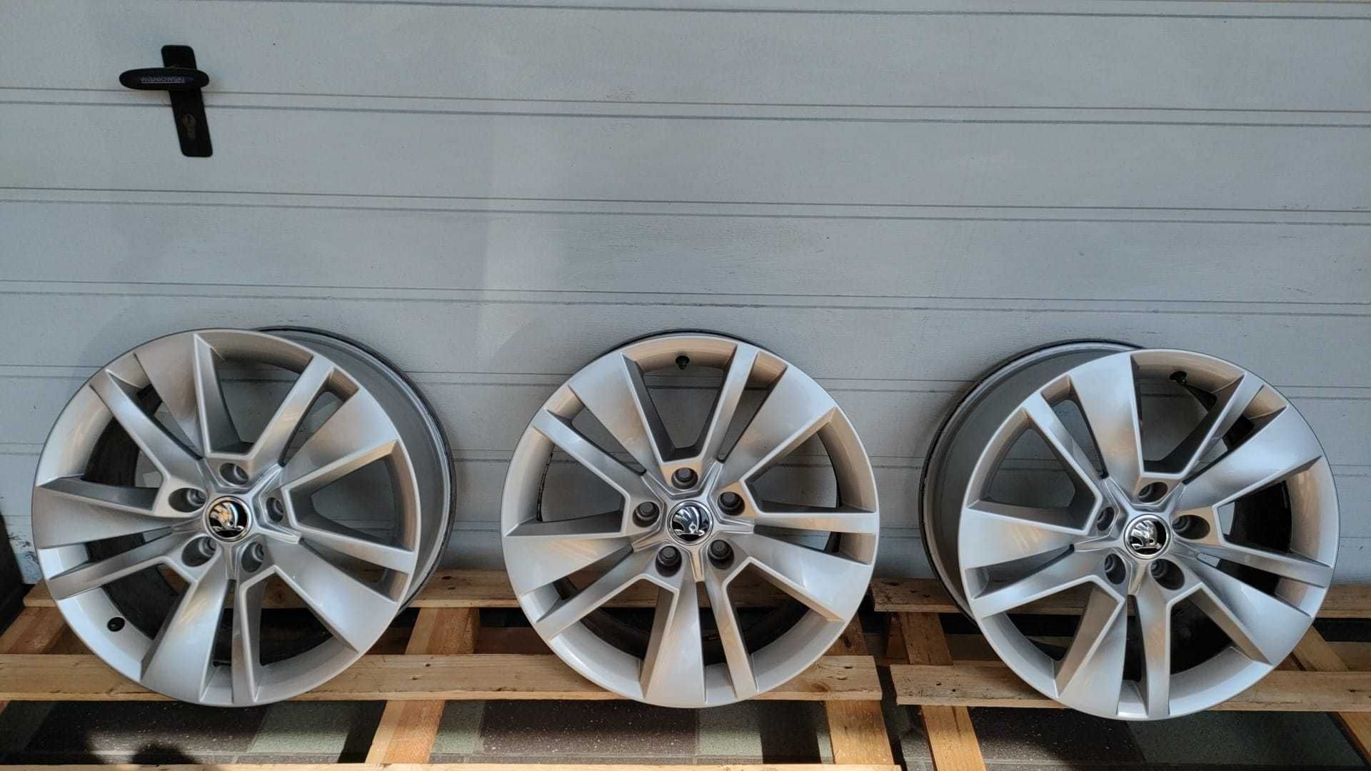 3 sztuki felgi aluminiowe 17'' 5x112 ET45 Skoda Karoq Audi Vw (GD1122)