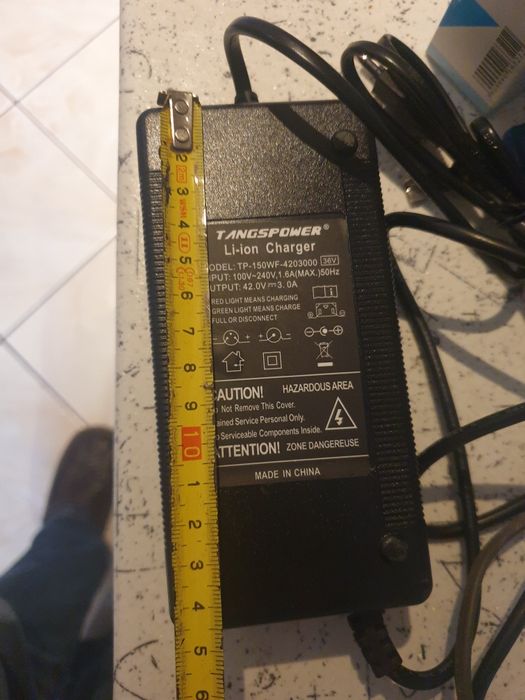 Ładowarka rower stromer 4 pin 36 V 3A