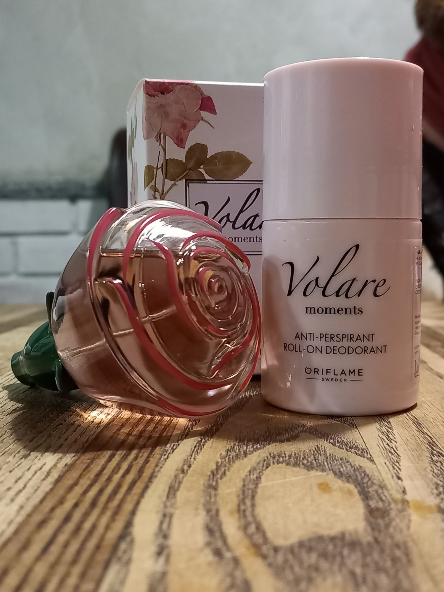 Лав Пойшен Міднайт та інші парфуми Oriflame