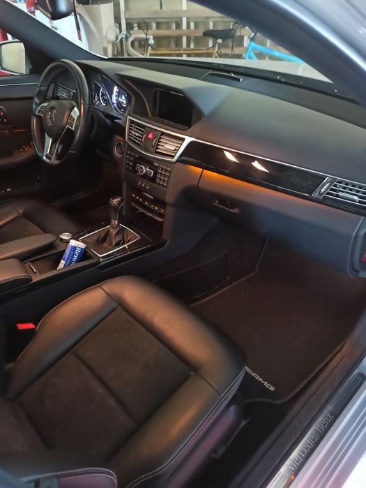 Mercedes E250 impecável km feitos 90% em auto estrada
