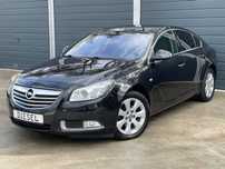 Opel Insignia Hatchback 2.0 CDTI 160KM COSMO bixenon navi PDC webasto INFINITY