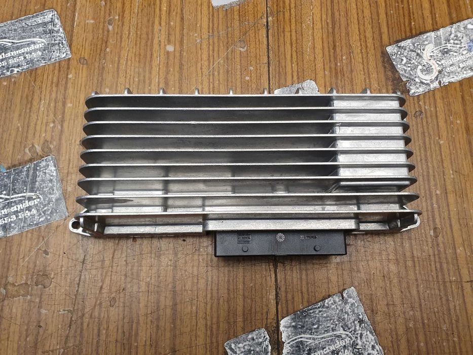 Wzmacniacz Modul 8T0035223 AB Audio Głosnikow Radia Audi A4 S4 B8 A5