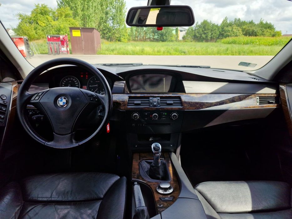 Bmw Serii5 E60 523i 2.2lpg m54 Manual Nawigacja Alufelgi moż zamiana