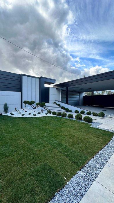 Просторий і стильний будинок в Ходосівці.