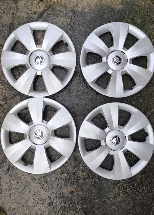 Оригинальные колпаки Skoda r15