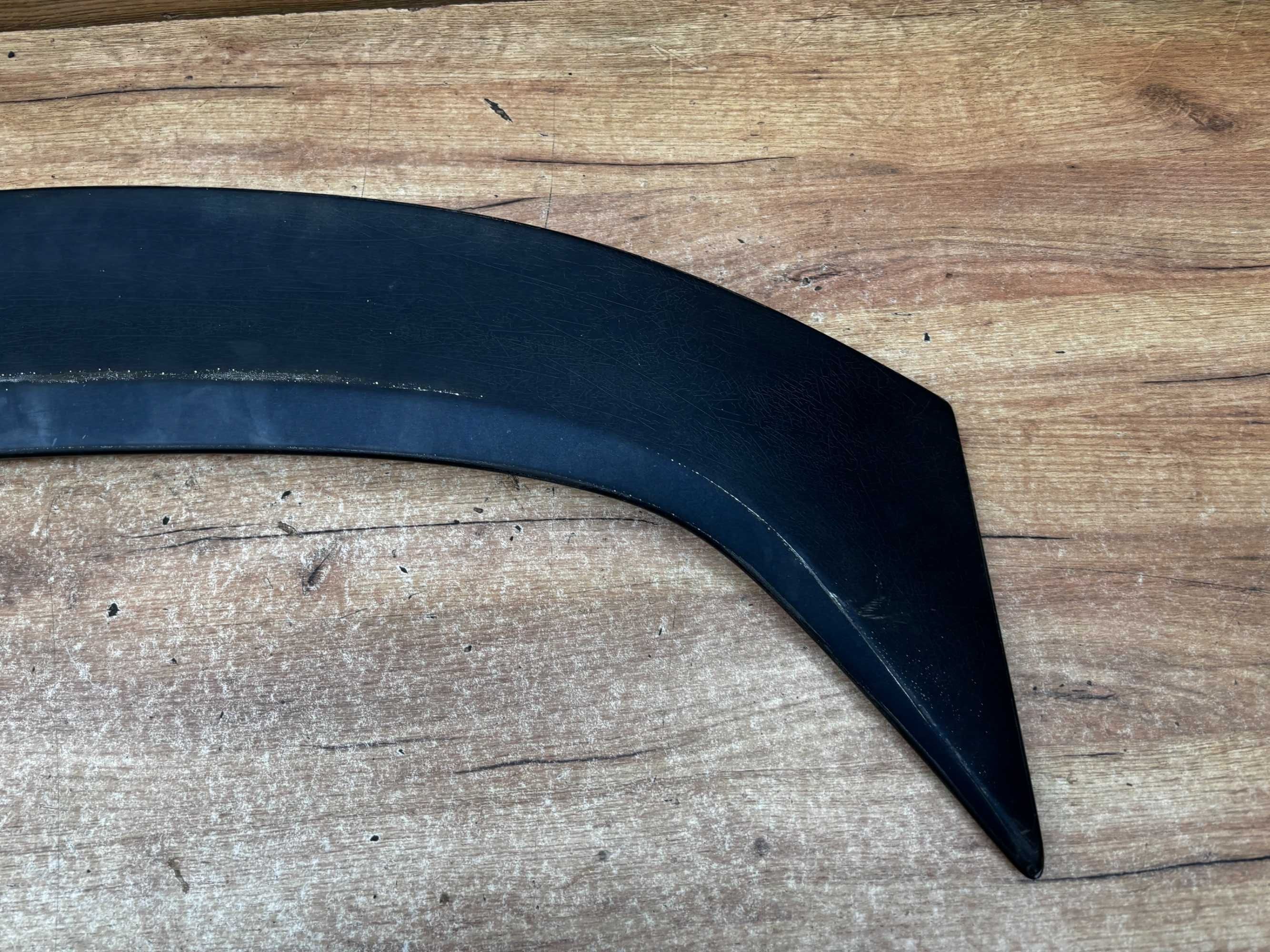 Lotka spoiler Ford Mondeo Mk4 kolor g6