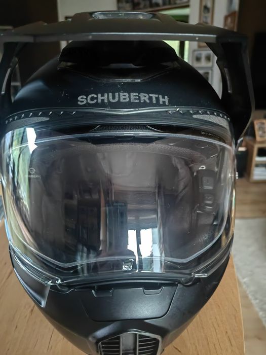 Kask motocyklowy Schuberth E1 plus interkom rozmiar L