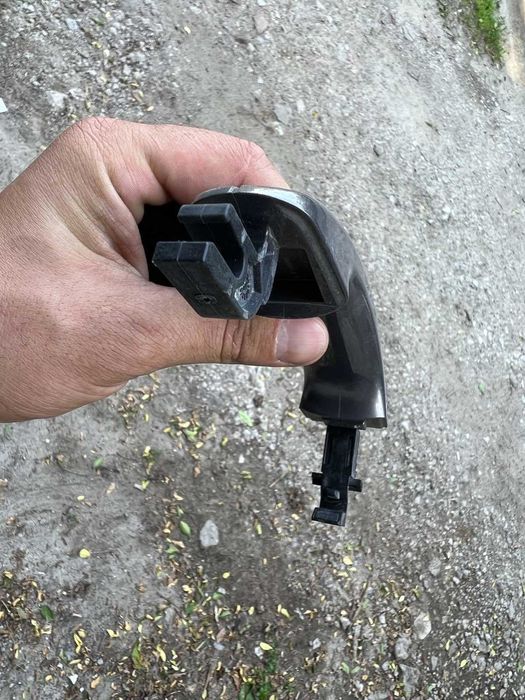 Ручка двери Ford Focus\C max AM51U22404