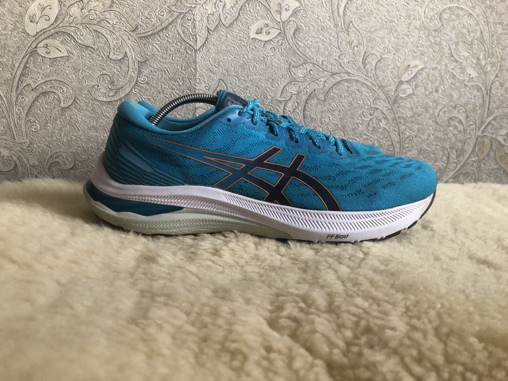 Оригінал кросівки Asics Gel GT2000 11 біг волейбол 42,5 42 41,5 27