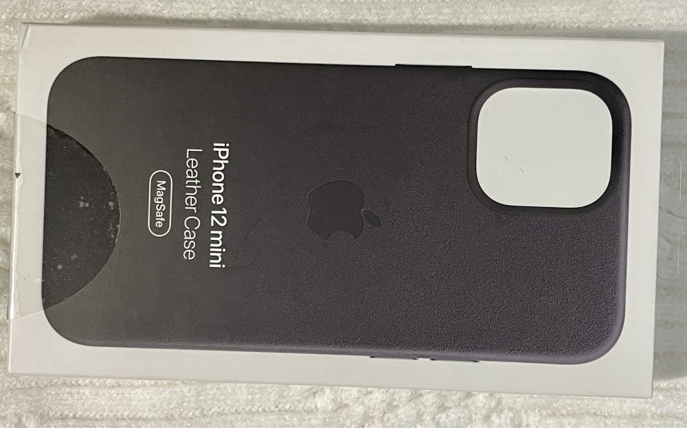 iPhone 12 mini Leather Case black