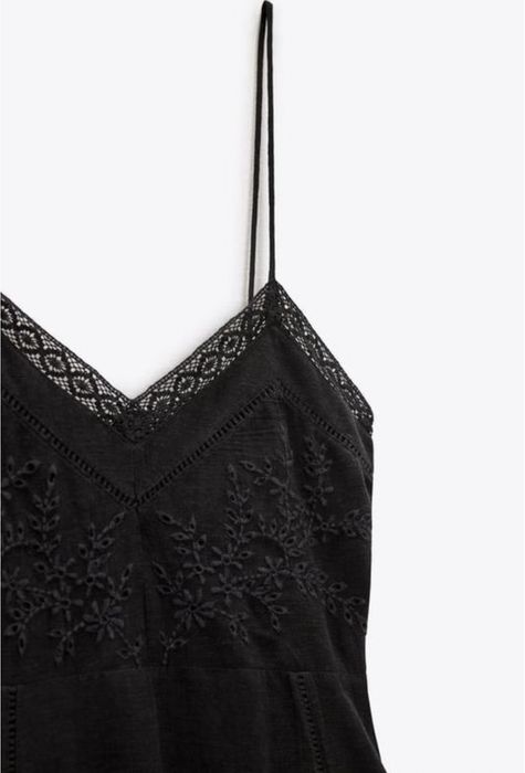 Zara сукня з мереживом