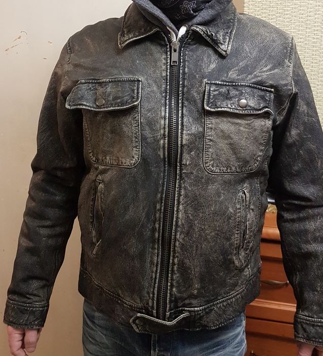 Стильная кожаная куртка ""