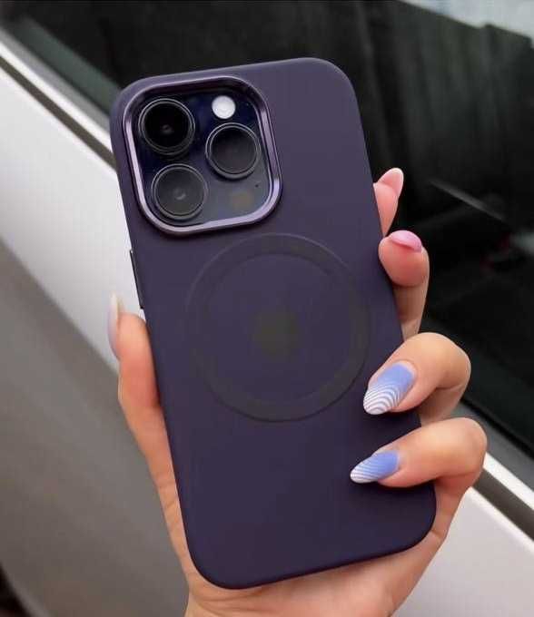 Чохол Bucksuiti з підтримкою бездротової зарядки для iPhone 14 Pro Max