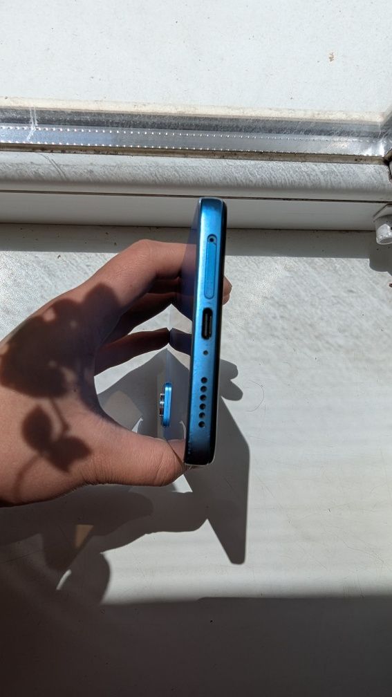 Продам/обменяю Xiaomi Redmi note 12 pro 8/256