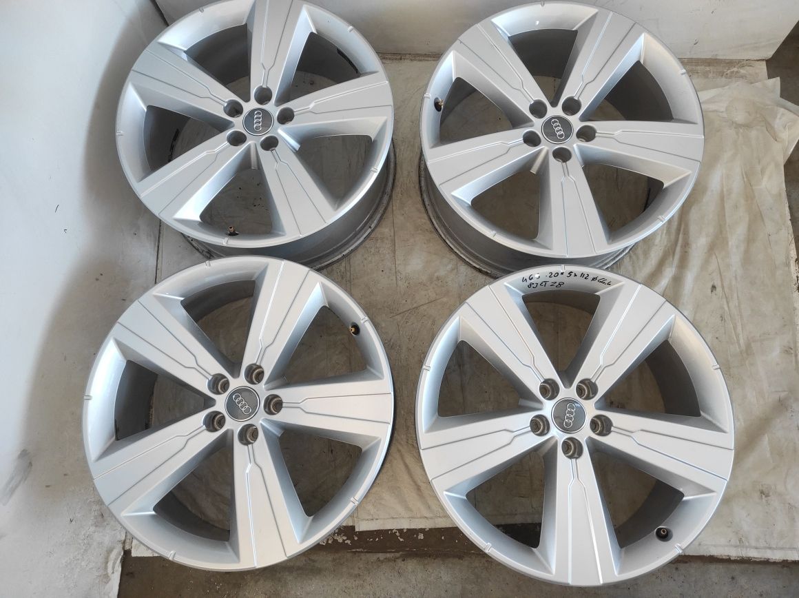 463 Felgi aluminiowe ORYGINAŁ AUDI R 20 5x112 otwór 66,6 Bardzo Ładne