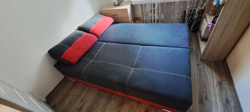 Sprzedam sofę w dobrym stanie