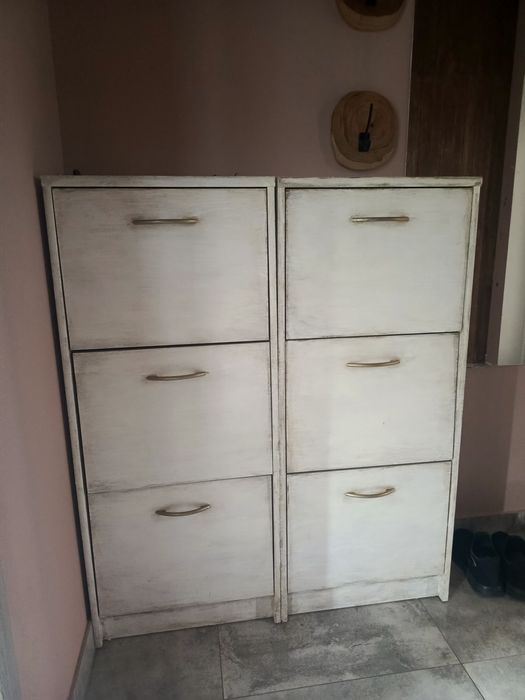 Szafka vintage na buty