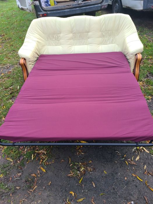 Комплект шкіряних меблів