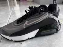 Sapatos Nike desportivos