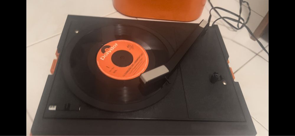 Giradiscos portátil anos 70