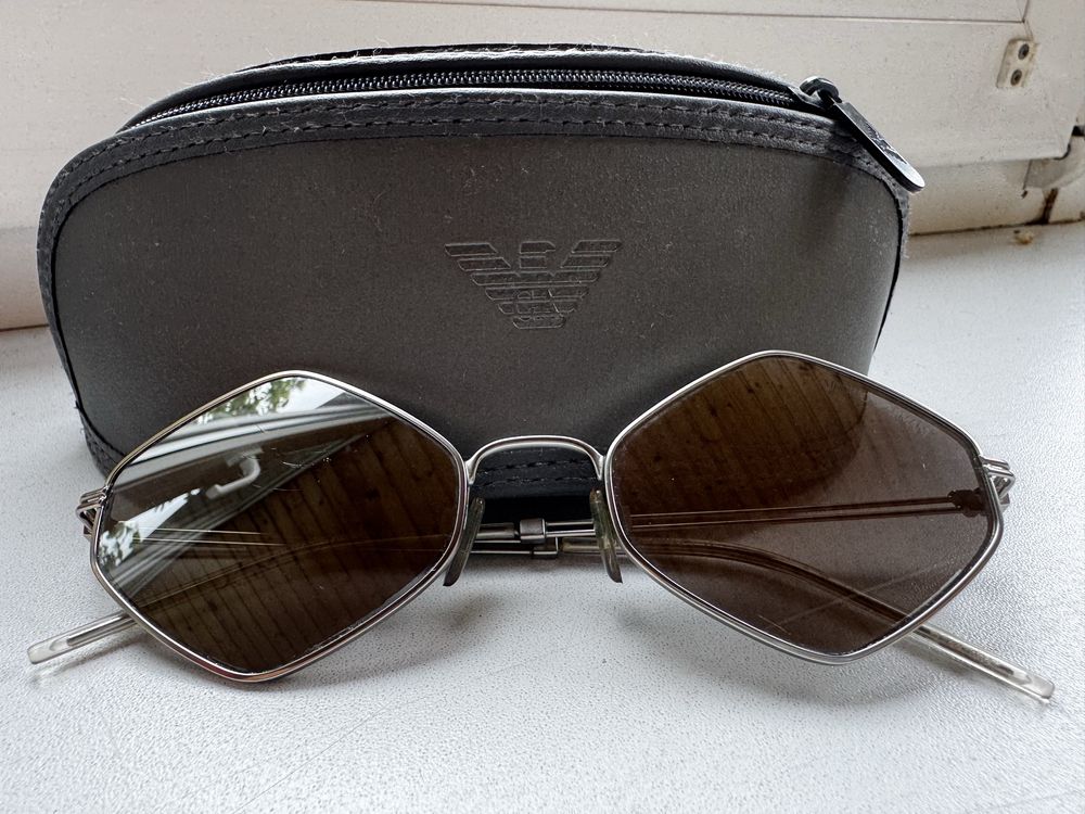 Emporio Armani солнцезащитные очки