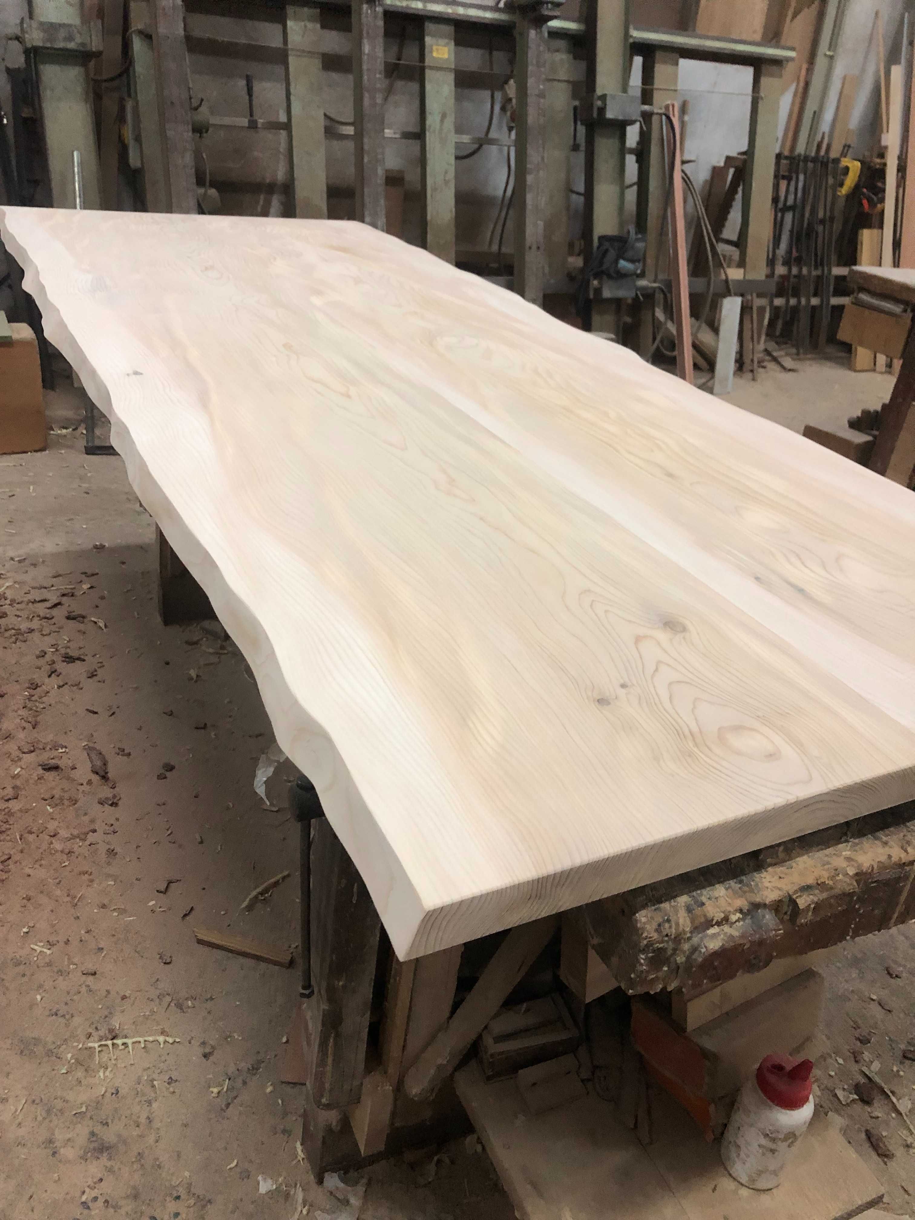 Tampo de mesa rustico em madeira maciça de cedro