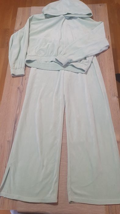 Dres  H&M rozm 146
