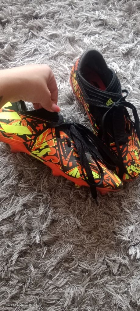 Buty korki dla chłopca